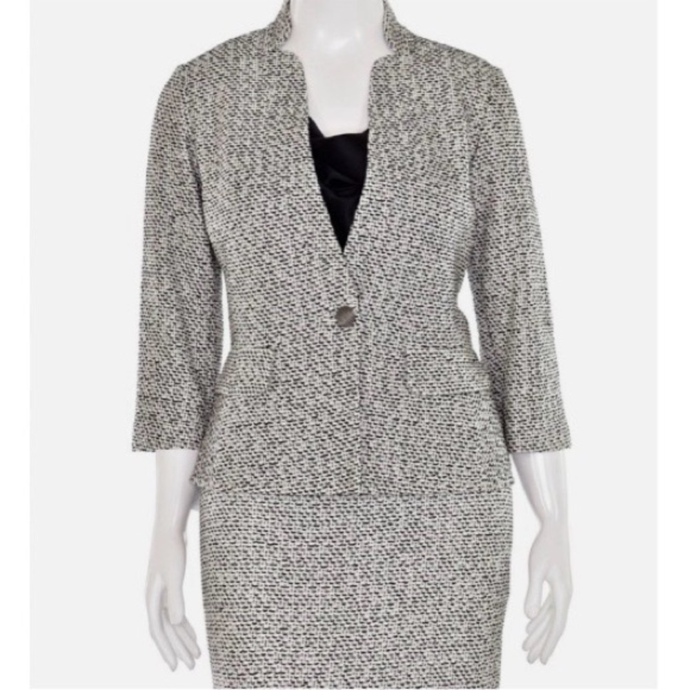 ST. JOHN π€ Wool Pattern Blazer - Picture 4 of 16
